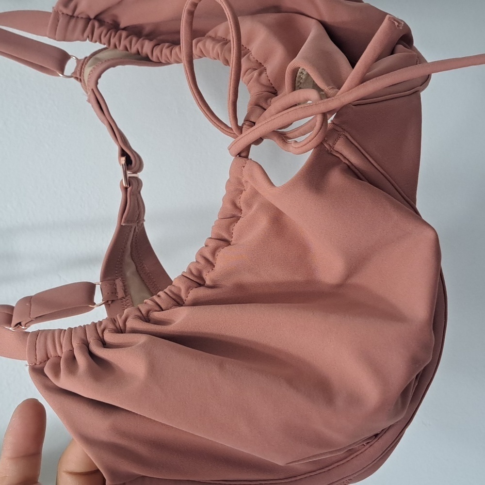 Shade & Shore bikini top Only size 36DD - Picture 5 of 5